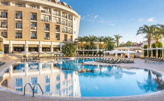 İmperial Sunland Family Resort Hotel