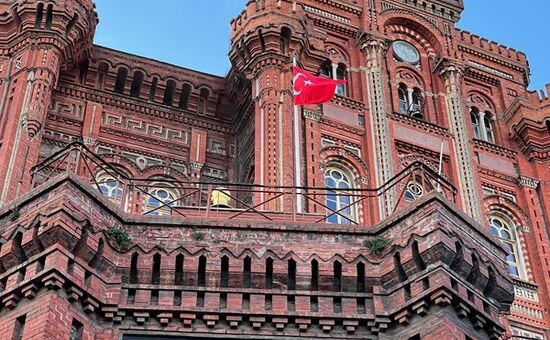  İSTANBUL NOSTALJİ TURU '' BALAT - FENER - ORTAKÖY - TAKSİM ''