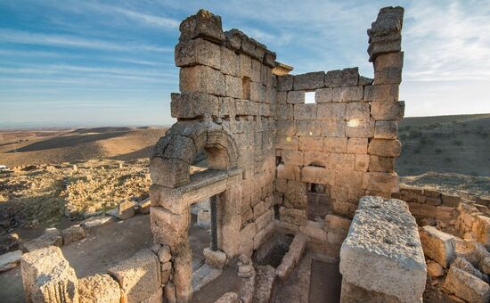 Uçaklı Butik Mardin Midyat Şanlıurfa Süryani ve Ezidi Köyleri Turu
