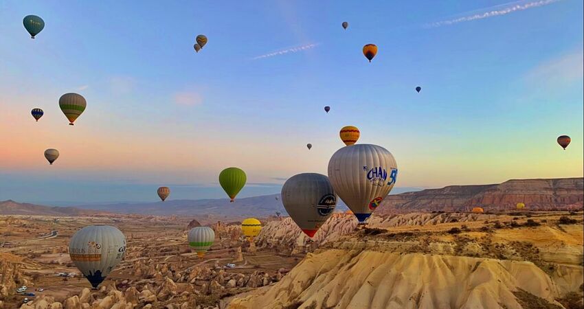 GÜNÜBİRLİK TAM GÜN BALON SEYİRLİ KAPADOKYA TURU