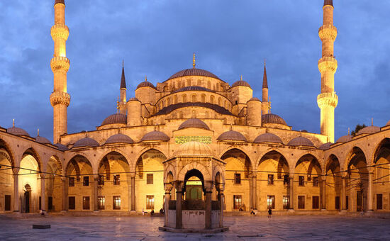 İSTANBUL TARİHİ YARIMADA NOSTALJİ TURU