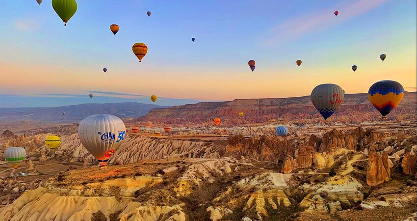 29 EKİME ÖZEL BALON SEYİRLİ KAPADOKYA TURU