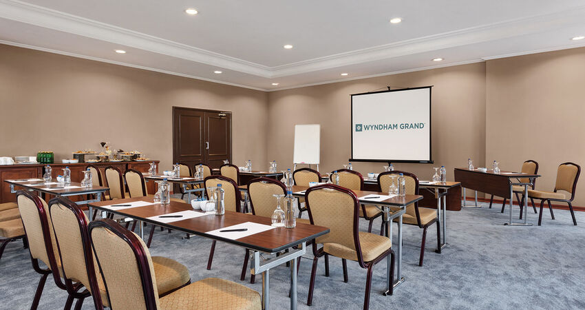 ERCİYES KAYAK TURU 5* WYNDHAM OTEL 2 TAM GÜN KAYAK KEYFİ