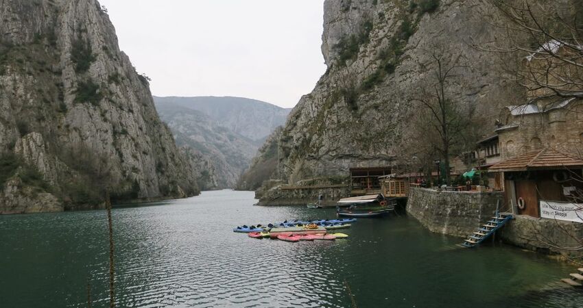 UÇAKLI BALKAN TURU ANKARA ÇIKIŞLI