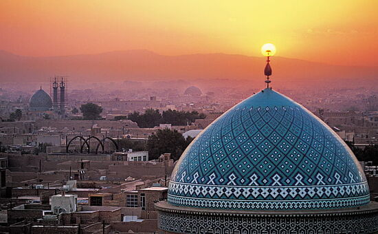 VİZESİZ UÇAKLI BÜYÜK İRAN TURU