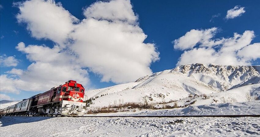 TURİSTİK DOĞU EKSPRESİ TURU /UÇAK GİDİŞ TREN DÖNÜŞ