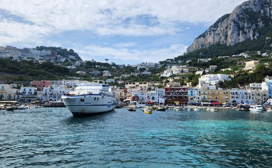 AJET İLE GRAND İTALYA VE CAPRİ ADASI TURU TÜM GÜNDÜZ TURLARI DAHİL - BGY-FCO