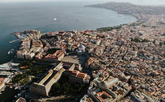 AJET İLE GRAND İTALYA VE CAPRİ ADASI TURU TÜM GÜNDÜZ TURLARI DAHİL - BGY-FCO