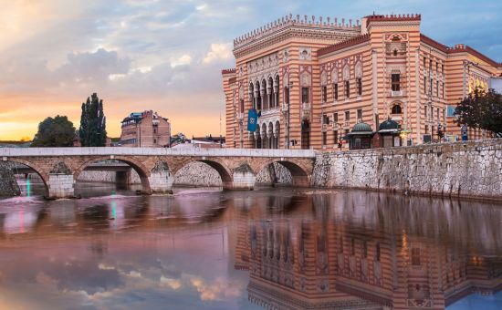 Ankara Çıkışlı Kosovalı Büyük Balkanlar Turu AJet ile Extra Turlar ve Akşam Yemekleri Dahil TIA-TIA