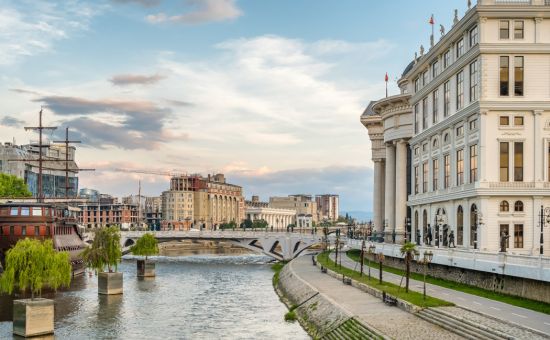 Ankara Çıkışlı Kosovalı Büyük Balkanlar Turu AJet ile Extra Turlar ve Akşam Yemekleri Dahil TIA-TIA