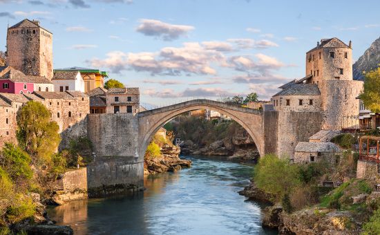 Ankara Çıkışlı Kosovalı Büyük Balkanlar Turu AJet ile Extra Turlar ve Akşam Yemekleri Dahil TIA-TIA